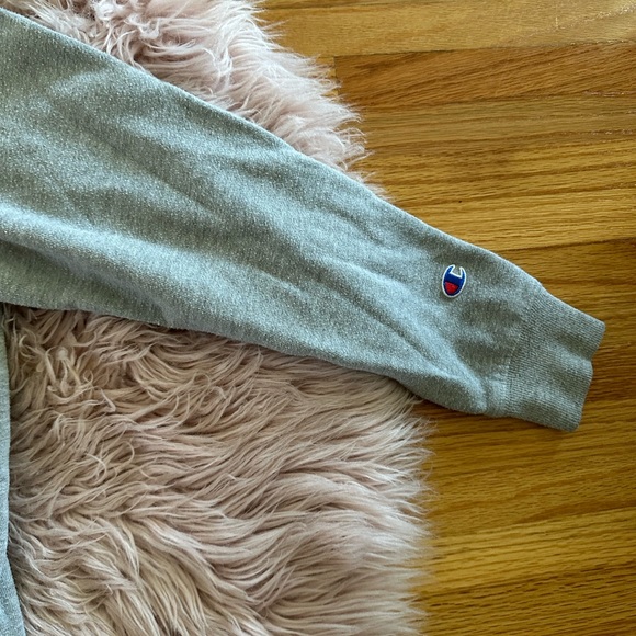 champion crewneck - Picture 2 of 5